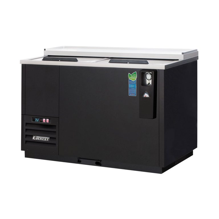 Everest EBC50 49 1/2″ Black Horizontal Bottle Cooler, 2 Doors, 15 cu. ft.
