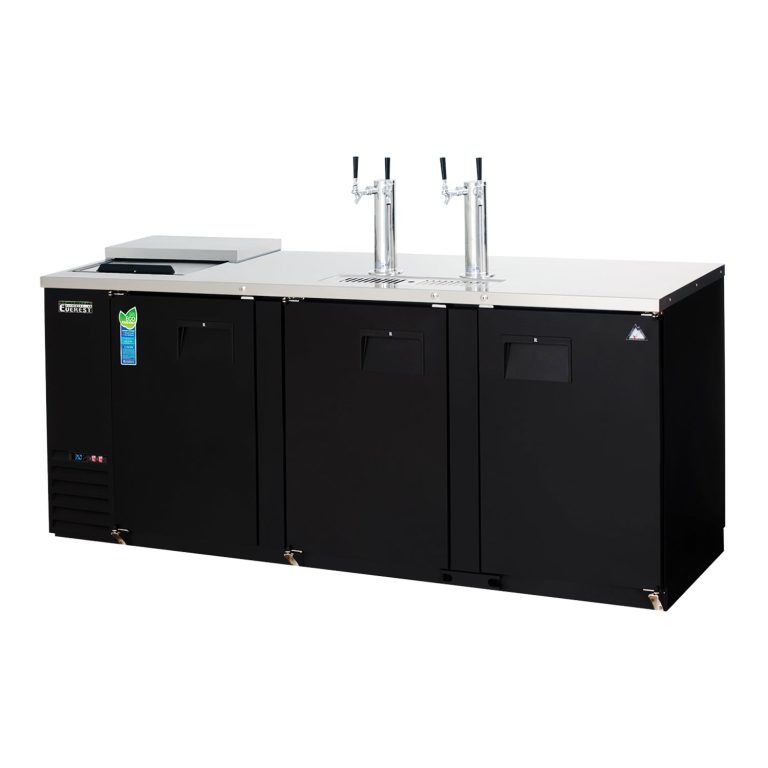 Everest EBD4-CT 89 1/4″ Club Top Direct Draw Keg Refrigerator, 3 Solid Doors, 32 cu. ft.