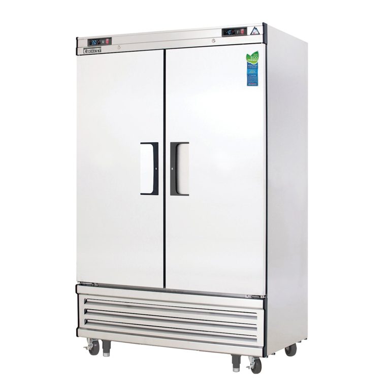 Everest EBSRF2 49 5/8" Acero Inoxidable Refrigerador de Entrada/Congelador, 2 Puertas Completas Solidas, Montaje Inferior