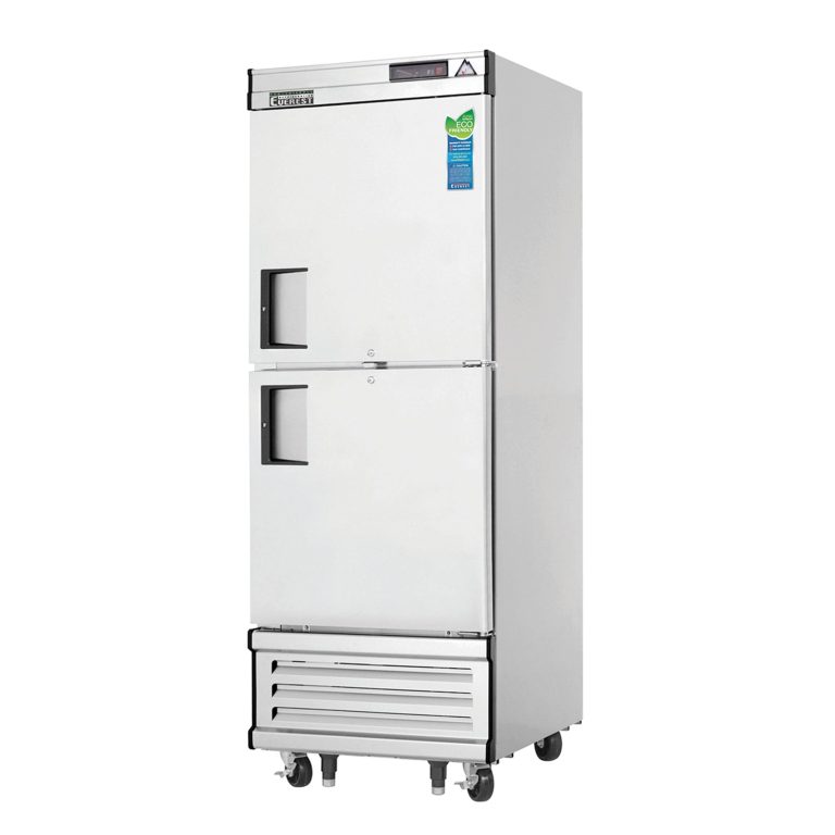 Everest EBWFH2 29 1/4" Acero Inoxidable 23 pies cúbicos Congelador de Entrada, 2 Puertas Semiplenas Solidas, Montaje Inferior