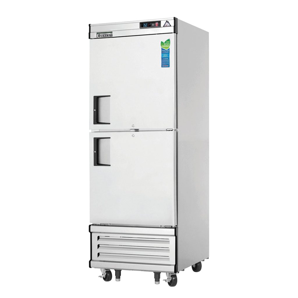 Everest EBWRH2 29 1/4″ Stainless Steel 23 cu. ft Reach-In Refrigerator, 2 Solid Half Doors, Bottom Mount