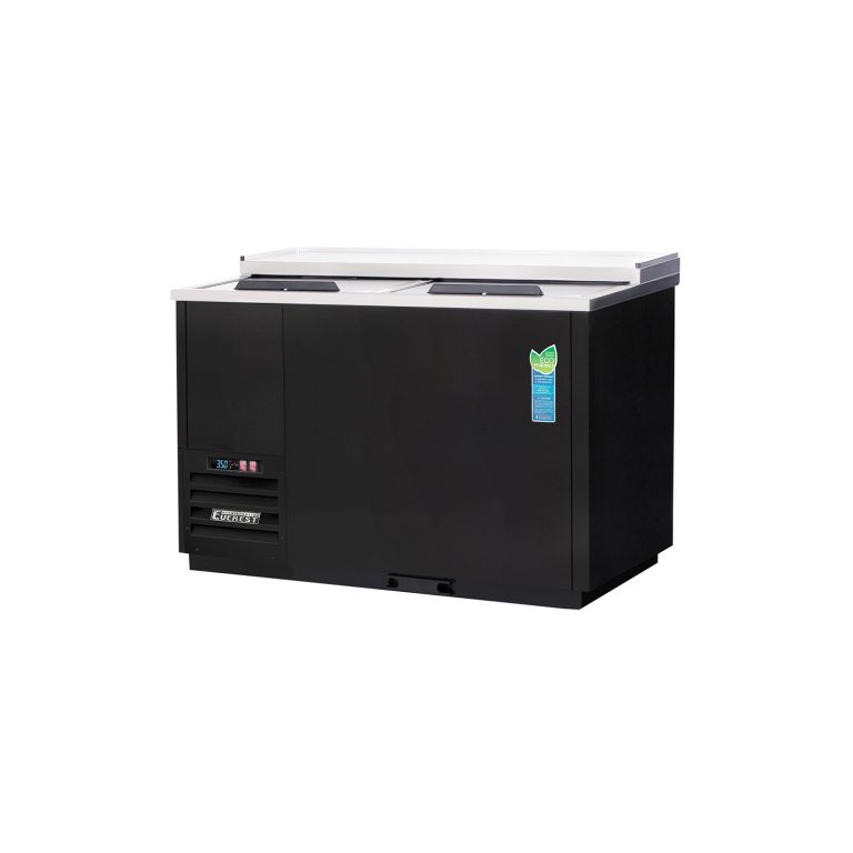 Everest EGC50 49 1/2″ Black Horizontal Bottle Cooler, 2 Solid Slide Lid Glass, 15 cu. ft.