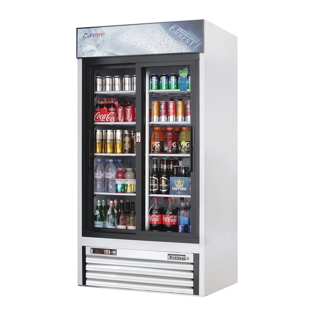 Everest EMGR33 39 3/8″ White 33 cu. ft Merchandiser Refrigerator, 2 Glass Doors