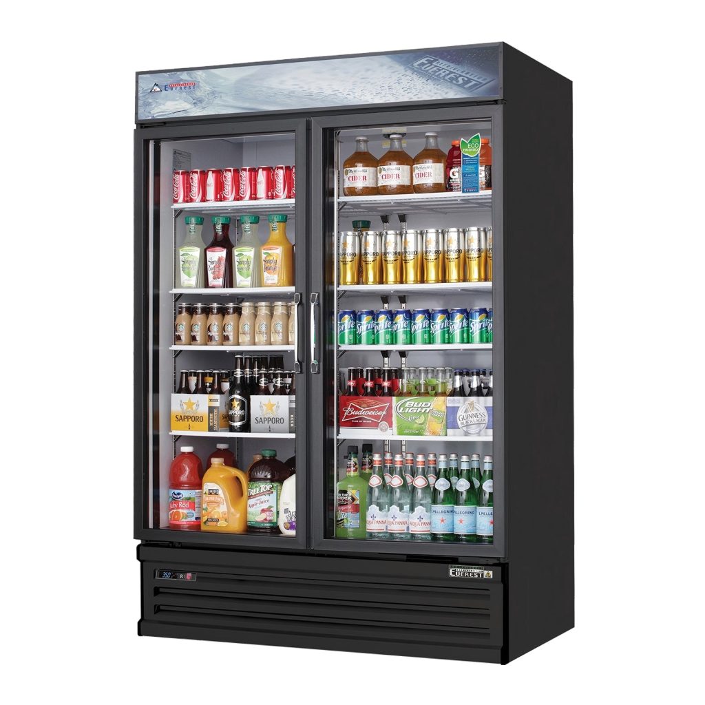 Everest EMSGR48B 53 1/8″ Black 50 cu. ft Refrigerator Merchandiser, 2 Glass Doors