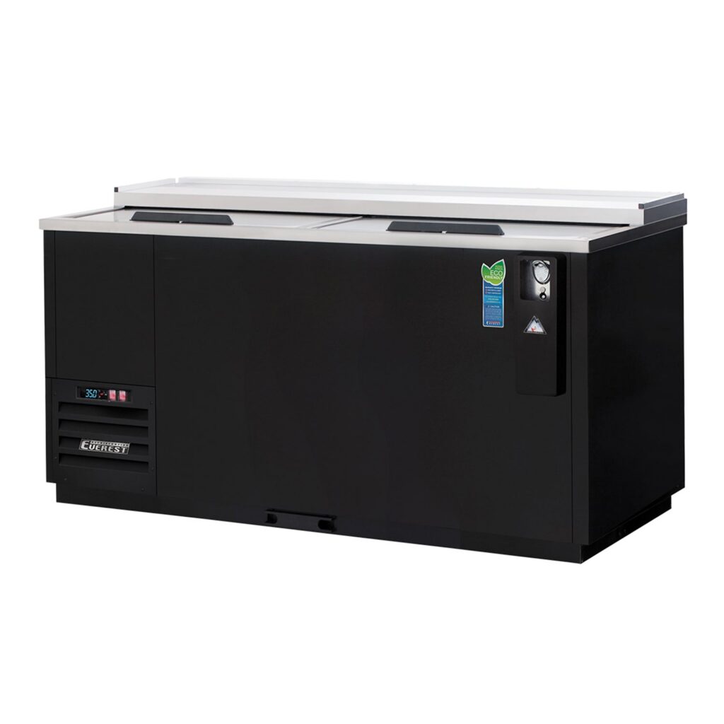Everest EBC65 64 5/8″ Black Horizontal Bottle Cooler, 2 Doors, 21 cu. ft.